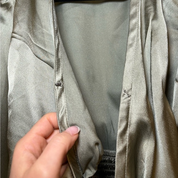 Abercrombie & Fitch - Bohemian Silky Satin with Tie Olive Green Tie-Front Blouse - Picture 6 of 9